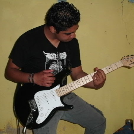 Martin Lira Photo 3