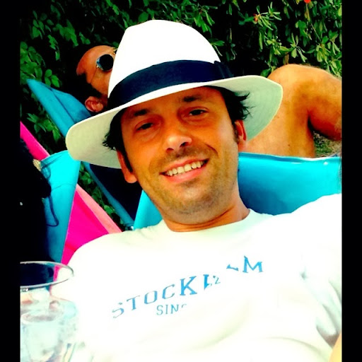 Carlos Luna Photo 11