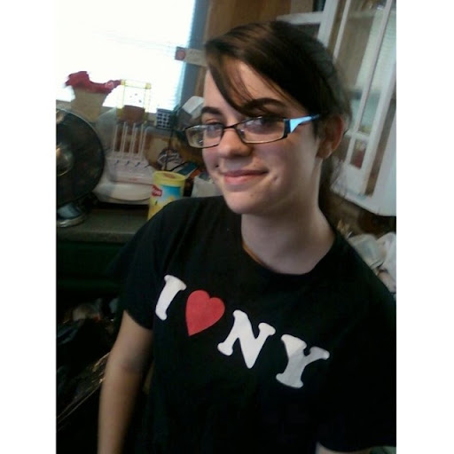 Amy Hinton Photo 10