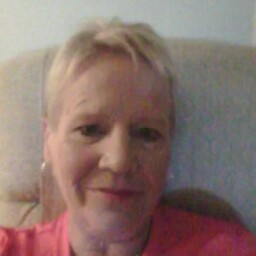 Pamela Forbes Photo 11