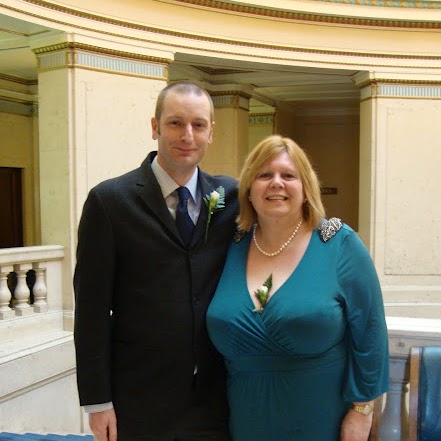 Elaine Barnes Photo 42