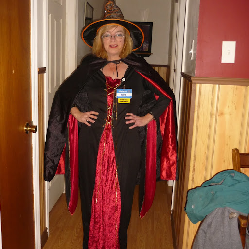 Mary Dowling Photo 15