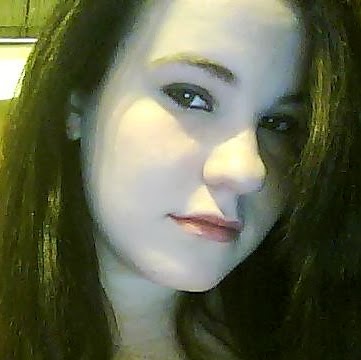 Sarah Lofton Photo 17