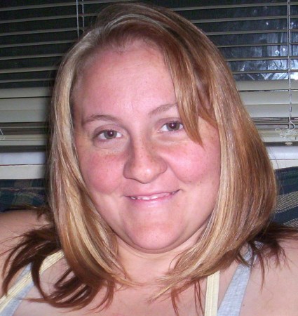 Julie Delong Photo 17