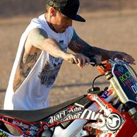 Carey Hart Photo 7
