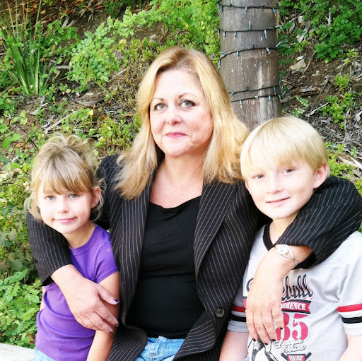 Kelly Rand Photo 23