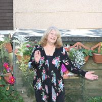 Christine Mathers Photo 12