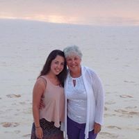 Lisa Litchfield Photo 27