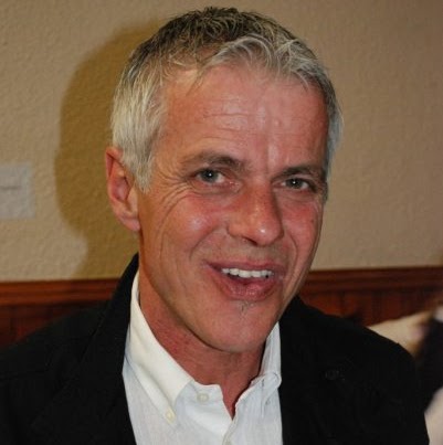 Douglas Fraser Photo 21