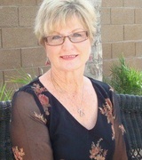 Jo Lucas Photo 7
