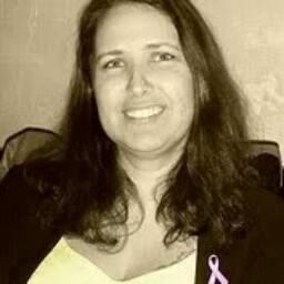 Renee Howell Photo 9
