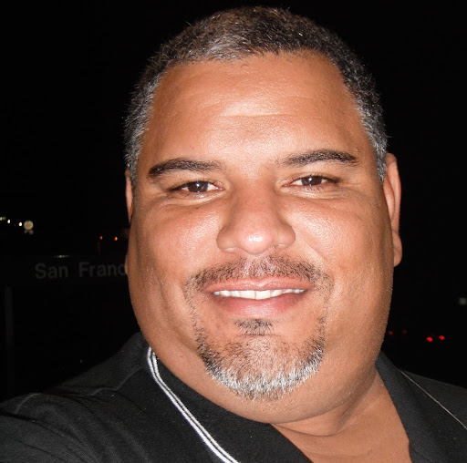 Hector Santiago Photo 30