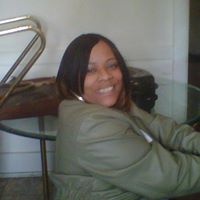 Lisa Burt Photo 35