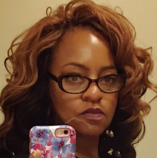 Pamela Hardy Photo 29