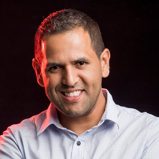 Adolfo Vega Photo 23