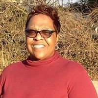 Evelyn Neal Photo 15