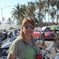Elizabeth Dewitt Photo 7