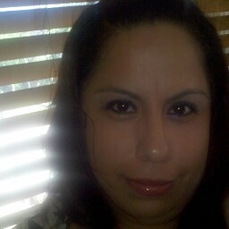 Elizabeth Sauceda Photo 12