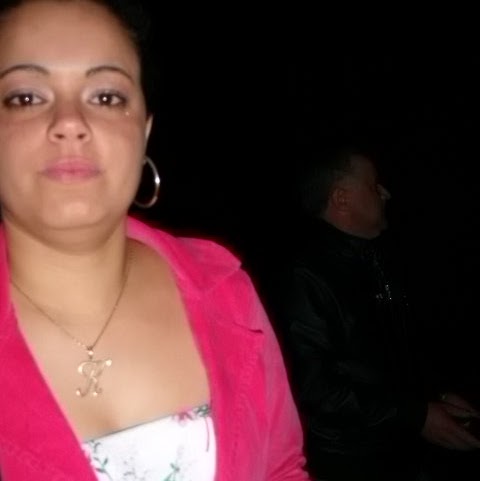 Kelly Nunes Photo 36