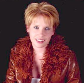Lisa Naylor Photo 22