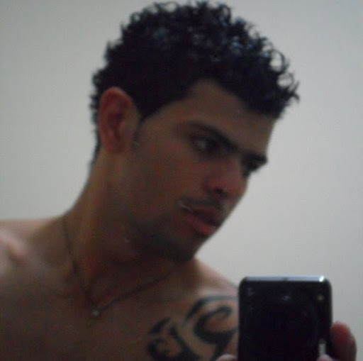 Andre Romano Photo 26
