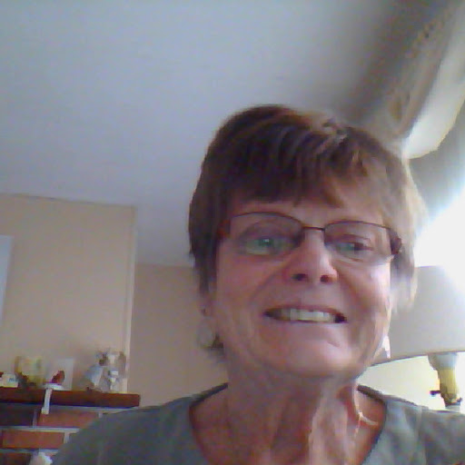 Christine Knowles Photo 16