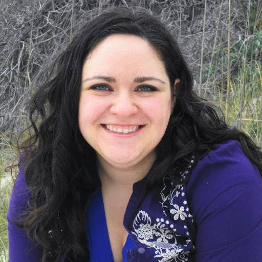 Stephanie Puckett Photo 19