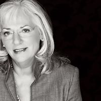 Sheila Robertson Photo 14