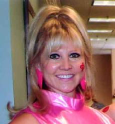 Paula Hall Photo 19