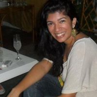 Roberta Fernandes Photo 26