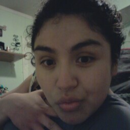 Mariela Cisneros Photo 5