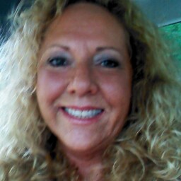 Judy Mercer Photo 33