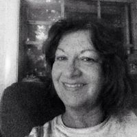 Mary Willis Photo 19