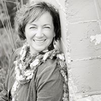 Kristin Craig Photo 38