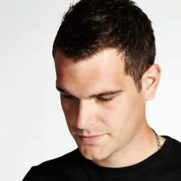 Michael Harnett Photo 18