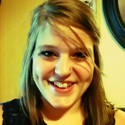 Leah Shelton Photo 30