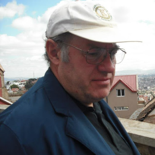 Richard Roach Photo 50