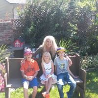 Sandra Lind Photo 27