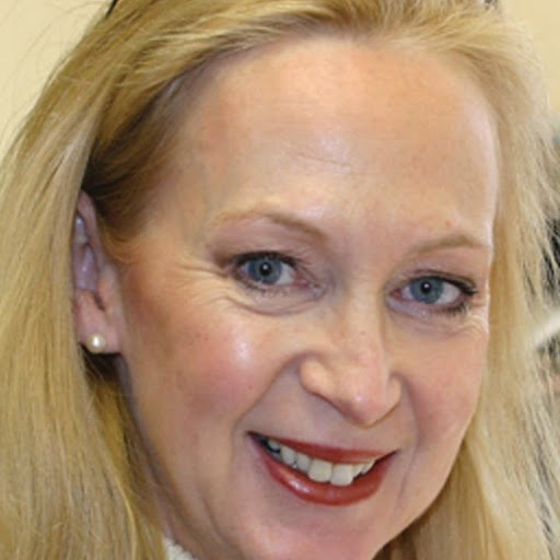 Suzanne Berry Photo 19
