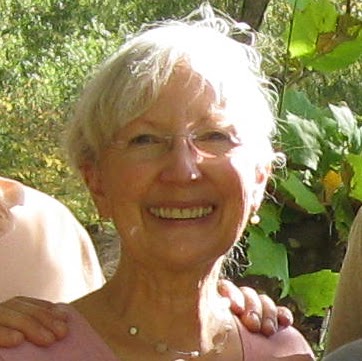 Kathleen Roth Photo 35