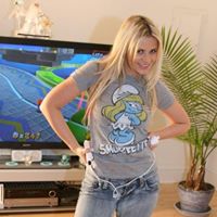 Jade Becker Photo 7