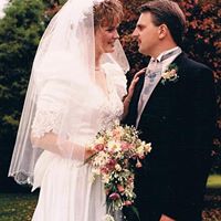 Julie Mcdonnell Photo 24
