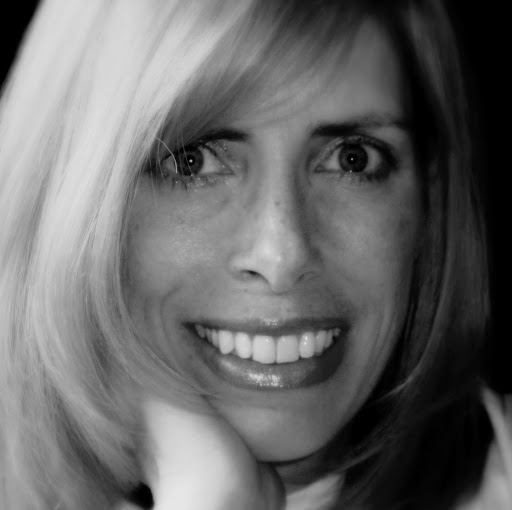 Sara Buchanan Photo 31