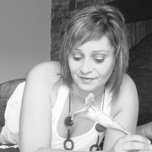 Sandra Chinchilla Photo 29