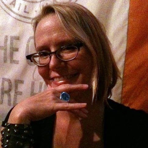 Elizabeth Carpenter Photo 6