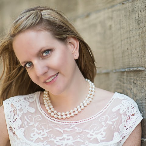 Megan Hill Photo 37