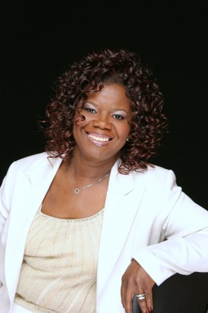 Jeanette Young Photo 26