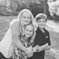 Jennifer Strand Photo 14