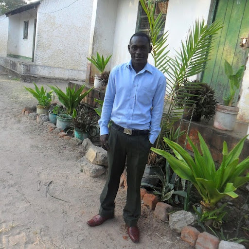 Charles Moses Photo 26