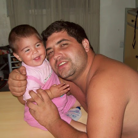 Cesar Hidalgo Photo 44